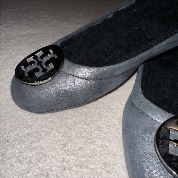 480. EUC (Worn Twice) - Tory Burch Chrome Flats With Fleece Lining - Picture 3 of 5